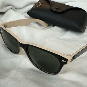 Ray-Ban New Wayfarer Color Mix Sunglasses